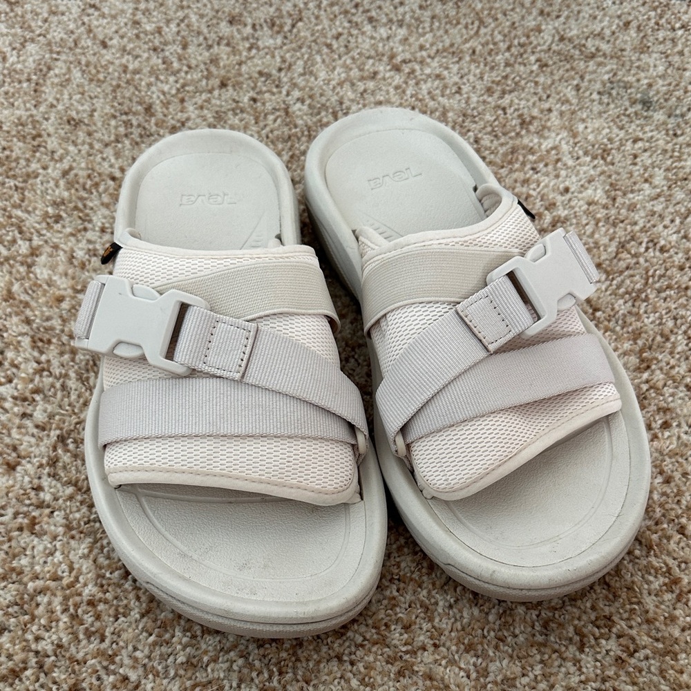 Teva Verge Hurricane Off-White Slide Sandals